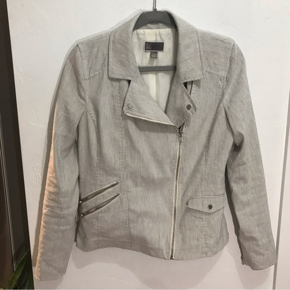 Chelsea28 Jackets & Blazers - Chelsea28 Gray Pinstripe Peplum Moto jacket